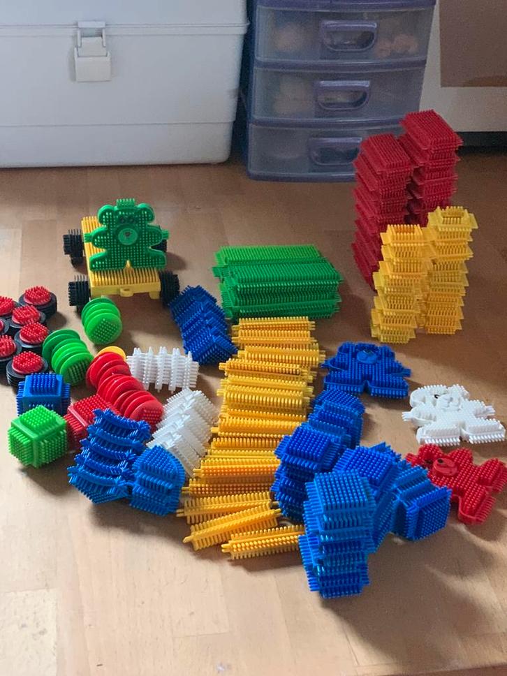 Bristle Blocks/ Nopper set. Sinterklaas! 170st., Kinderen en Baby's, Speelgoed | Bouwstenen, Zo goed als nieuw, Ophalen of Verzenden