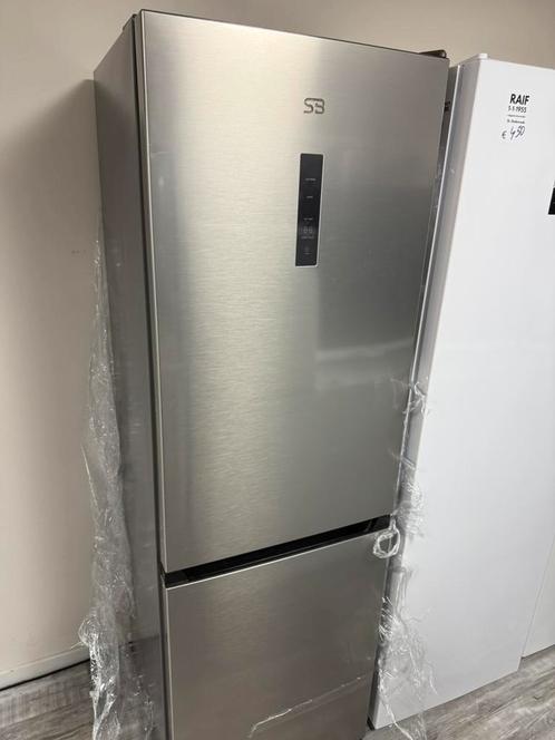 Koel-vriescombinatie nofrost 304L inhoud B keuze  nieuee, Witgoed en Apparatuur, Koelkasten en IJskasten, Zo goed als nieuw, Met aparte vriezer