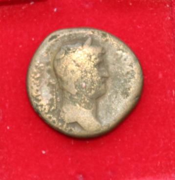 Romeinse sestertius van Hadrianus 117 138 AD beschikbaar voor biedingen