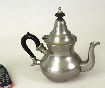 Marokaanse theepot beschikbaar voor biedingen