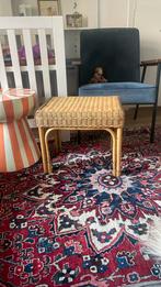 Leuk rotan tafeltje, Ophalen of Verzenden, Zo goed als nieuw, Rond, Minder dan 55 cm