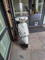 Peugeot Vivacity Scooter - Wit, Fietsen en Brommers, Scooters | Peugeot, Ophalen, Gebruikt, Maximaal 45 km/u, Benzine