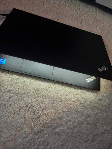 Lenovo Thinkpad E15 Gen2 beschikbaar voor biedingen