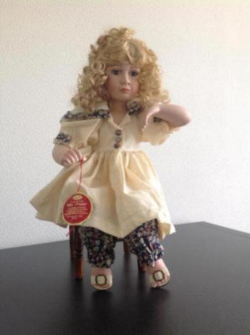 Een originele handgemaakte Kim puppe uit 1996., Verzamelen, Poppen, Gebruikt, Pop, Ophalen of Verzenden
