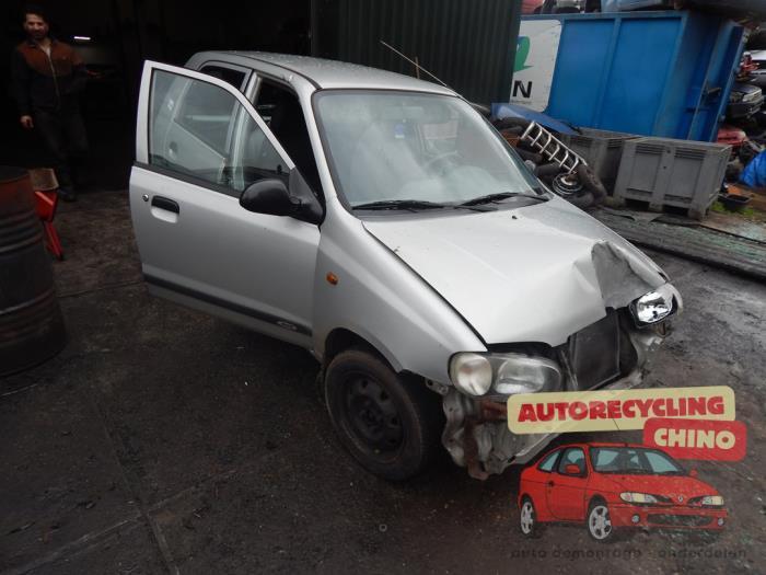 Buitenspiegel rechts van een Suzuki Alto, Auto-onderdelen, Spiegels, Suzuki, Gebruikt, 3 maanden garantie, Ophalen