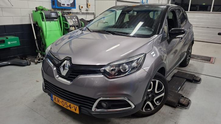 Renault Captur 1.2 TCE Automaat 2014 Grijs, Auto's, Renault, Bedrijf, Captur, ABS, Airbags, Bluetooth, Bochtverlichting, Boordcomputer