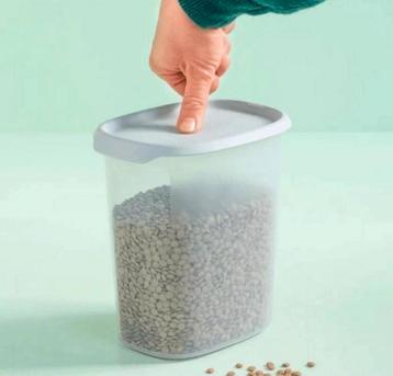 Tupperware One Touch 1,8 liter  beschikbaar voor biedingen