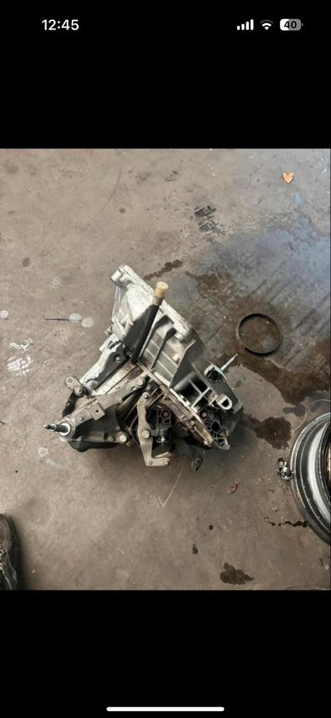 Gebruikte Versnellingsbak - clio 0.9, Auto-onderdelen, Transmissie en Toebehoren, Renault, Universele onderdelen, Gebruikt, Ophalen