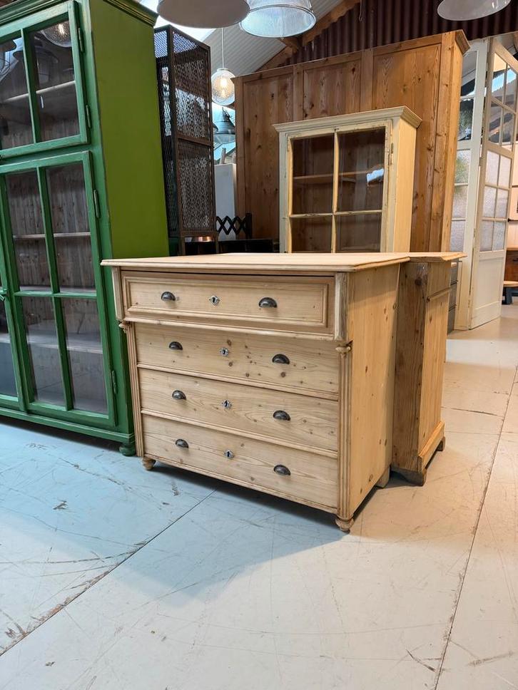 Vintage houten ladekast | Grenen kast | Dressoir opbergkast, Huis en Inrichting, Kasten | Ladekasten, Gebruikt, Minder dan 100 cm