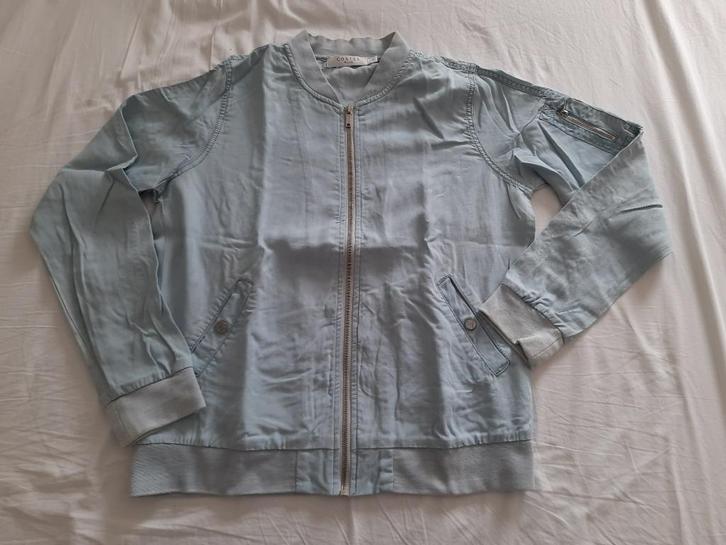Lichtblauw jasje, maat M, Costes, Kleding | Dames, Jasjes, Kostuums en Pakken, Zo goed als nieuw, Jasje, Maat 38/40 (M), Blauw