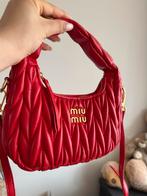 Miu miu tas / bag rood, Sieraden, Tassen en Uiterlijk, Tassen | Damestassen, Ophalen of Verzenden, Nieuw, Rood