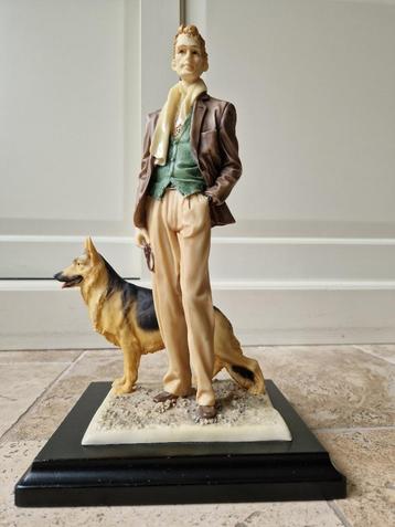 Vittorio Tessaro A.D.L. Beeldje – Man met hond  beschikbaar voor biedingen