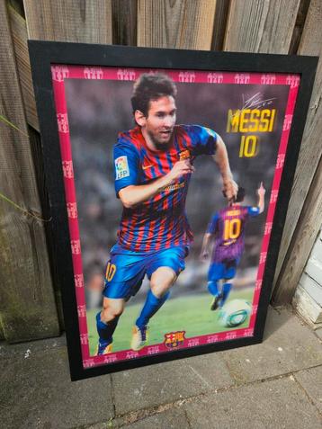 Ingelijste poster Messi  beschikbaar voor biedingen