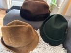 3 hoedjes hoed hoedje voor de winter 1 met oorkleppen mt 56, Ophalen of Verzenden, Zo goed als nieuw, 57 cm (M, 7⅛ inch) of minder