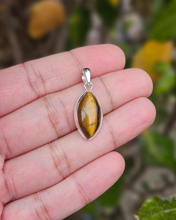 Tijgeroog Hanger Lark - Echt Zilver beschikbaar voor biedingen