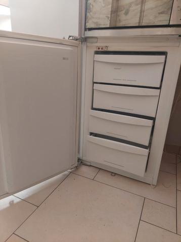 Inbouw Vrieskast - Zo goed als nieuw! beschikbaar voor biedingen