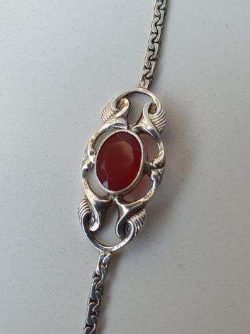 Armband zilver met rode steen art nouveau deco beschikbaar voor biedingen