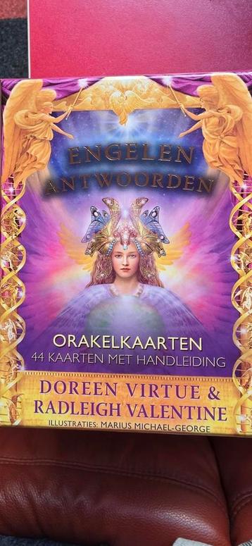 Radleigh Valentine - Engelen antwoorden orakelkaarten beschikbaar voor biedingen