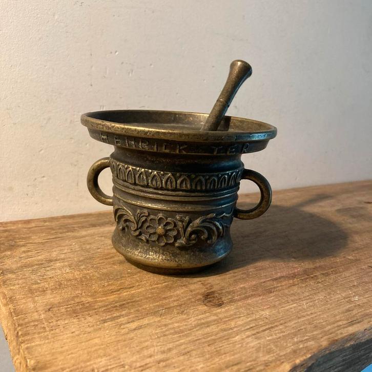 Antieke Bronzen Vijzel met Stamper, Antiek en Kunst, Antiek | Koper en Brons, Brons, Ophalen of Verzenden