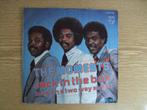 THE MOMENTS   JACK IN THE BOX / LOVE ON A TWO WAY STREET, 7 inch, Single, Ophalen of Verzenden, Zo goed als nieuw