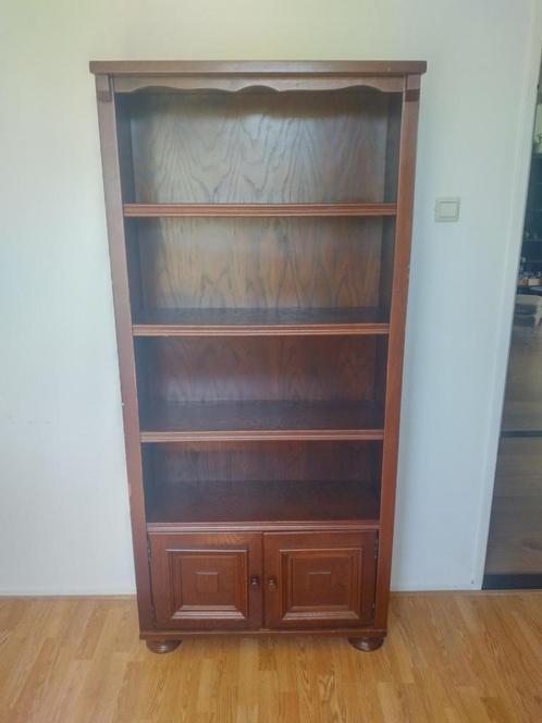 Boekenkast, Huis en Inrichting, Kasten | Boekenkasten, Zo goed als nieuw, 50 tot 100 cm, 150 tot 200 cm, 25 tot 50 cm, Met deur(en)