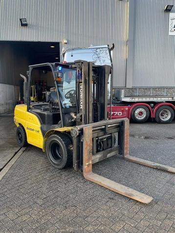 Hyundai 50DA-9A (bj 2015) beschikbaar voor biedingen