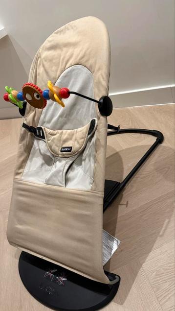 Baby bjorn wipstoel beschikbaar voor biedingen