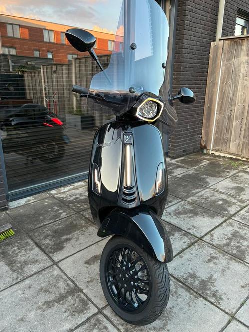 Vespa Sprint 2022, Fietsen en Brommers, Scooters | Vespa, Zo goed als nieuw, Ophalen of Verzenden