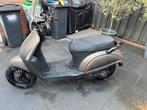 AGM Swan scooter, bouwjaar 2017, Ophalen, Gebruikt, Benzine, Overige merken