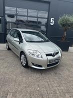 Toyota Auris 1.6-16V Sol, Voorwielaandrijving, Gebruikt, 4 cilinders, Bedrijf