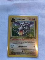 Aerodactyl FO 1 First Edition, Hobby en Vrije tijd, Verzamelkaartspellen | Pokémon, Ophalen of Verzenden, Zo goed als nieuw, Losse kaart