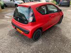 Citroën C1 1.0 3-DRS 2009 Rood, Auto's, Voorwielaandrijving, Stof, 68 pk, Origineel Nederlands