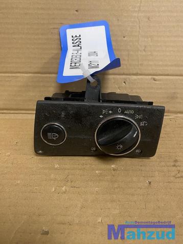 MERCEDES E-KLASSE W211 Licht schakelaar 2002-2009 beschikbaar voor biedingen