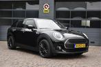 MINI Clubman 1.5 Cooper Business Edition Automaat (bj 2021), Auto's, 136 pk, Gebruikt, Leder en Stof, Zwart