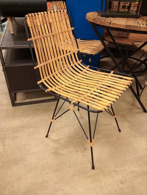 Nieuwe Dutch Bone rotan bamboe stoelen vintage stijl €95p/st, Huis en Inrichting, Stoelen, Nieuw, Drie, Metaal, Riet of Rotan