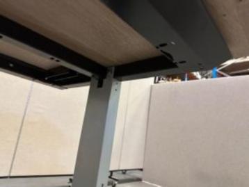 Aspa instelbaar bureau met knop en kabelgoot 120x80cm, 24st - afbeelding 9