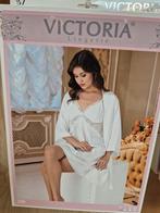 Victoria Lingerie Setje - Wit, Kleding | Dames, Ondergoed en Lingerie, Victoria Lingerie, Ophalen of Verzenden, Wit, Setje