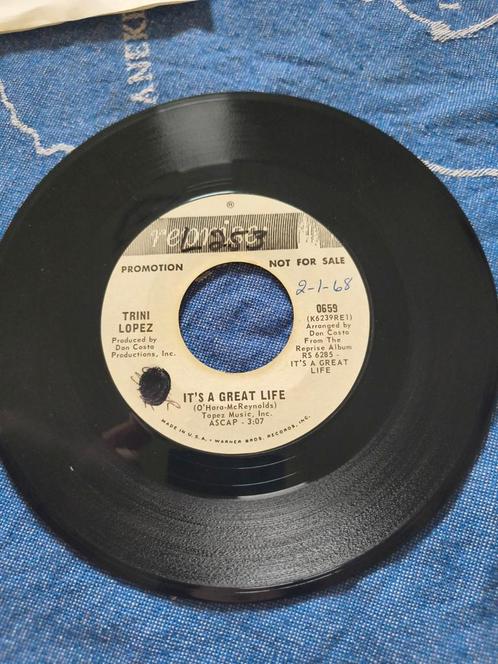 Trini Lopez Single - It's a Great Life /Sally Was a Good Ol, Cd's en Dvd's, Vinyl Singles, Gebruikt, Single, Pop, 7 inch, Ophalen of Verzenden