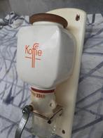 PeDe koffiemolen. Wandmolen, Vintage, in prima conditie., Ophalen