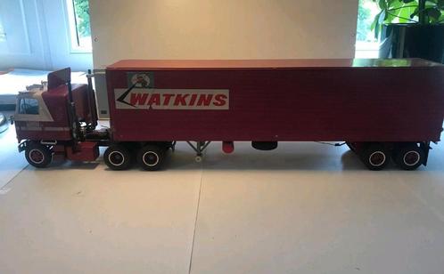 Chevrolet Titan Watkins USA Truck Modelbouw AMT 1:25, Hobby en Vrije tijd, Modelbouw | Auto's en Voertuigen, Gebruikt, Truck, 1:50 of kleiner