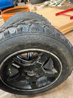 Opsnijders crossbanden met licht metalen velgen 195/65 r15, Auto diversen, Ophalen, Gebruikt