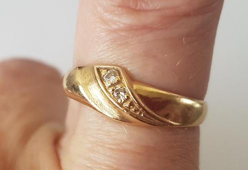 Mooie gouden ring met 2 diamantjes 14 karaats, Sieraden, Tassen en Uiterlijk, Ringen, Zo goed als nieuw, Dame, 17 tot 18, Goud