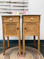 Set van 2 antieke eiken nachtkastjes met marmer blad, Ophalen, Minder dan 45 cm, Zo goed als nieuw, Nvt