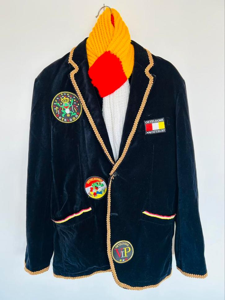Luxe fluwelen Oeteldonk herenjas, Kleding | Heren, Carnavalskleding en Feestkleding, Zo goed als nieuw, Kleding, Carnaval, Maat 52/54 (L)