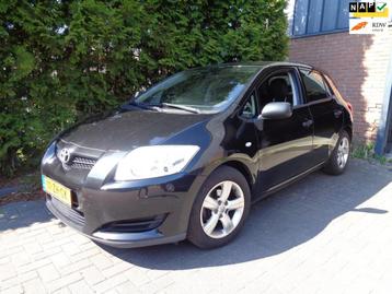Toyota Auris 1.4-16V Terra,Leder,Airco beschikbaar voor biedingen