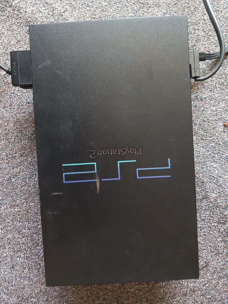 Playstation 2 - Klassieke Console - Moet weg!, Spelcomputers en Games, Gebruikt, Met games, Ophalen of Verzenden, Met 1 controller