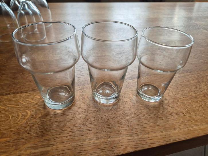 Set van 3 bierglazen, Huis en Inrichting, Keuken | Servies, Gebruikt, Glas of Glazen, Effen, Glas, Ophalen