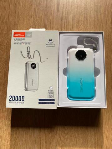 Gloednieuwe Super Flash Powerbank 20000mAh 66W - PD206C beschikbaar voor biedingen