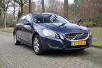 Volvo V60 1.6 T4 Kinetic Distributie vervangen | Perfect ond, Auto's, Voorwielaandrijving, Gebruikt, Zwart, 4 cilinders
