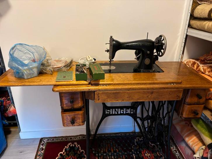 Singer 15K80, Antiek en Kunst, Antiek | Naaimachines, Ophalen